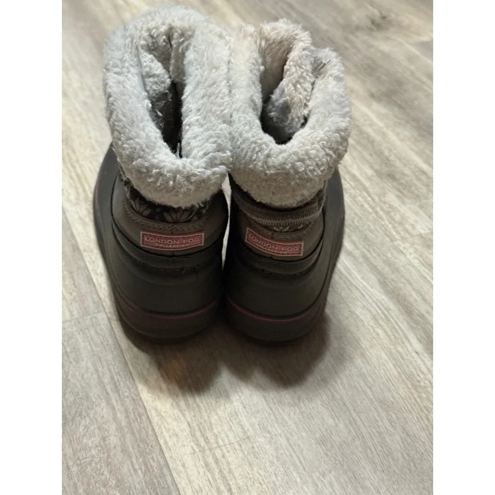 London Fog Snow Boots Winter Insulated Waterproof Gray‎ Pink Trim Size 12